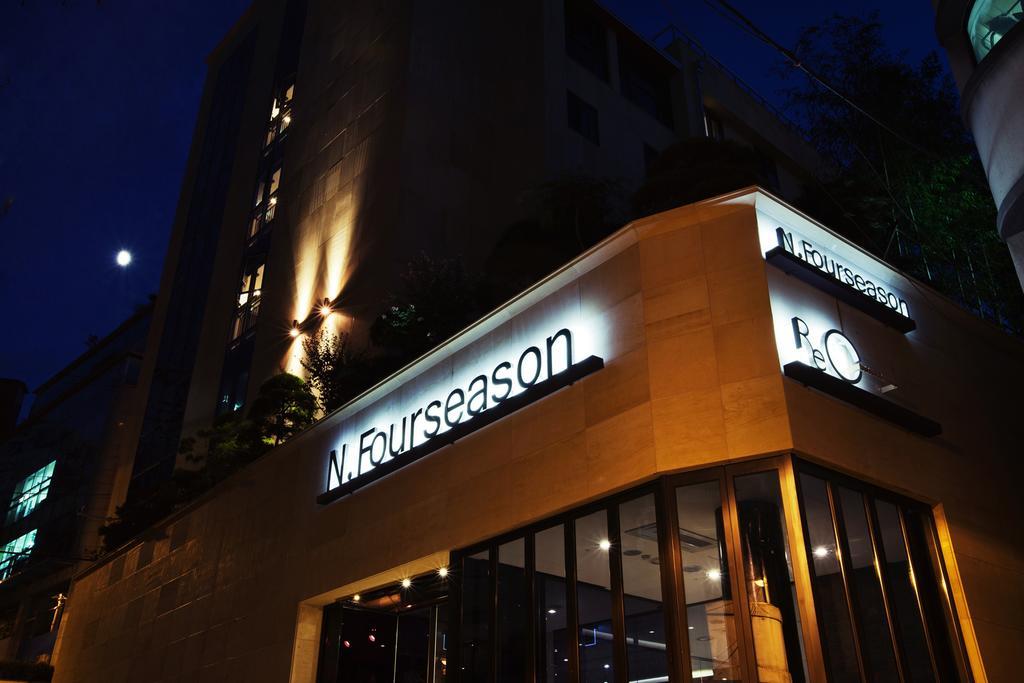 N Fourseason Hotel Myeongdong Seúl Exterior foto